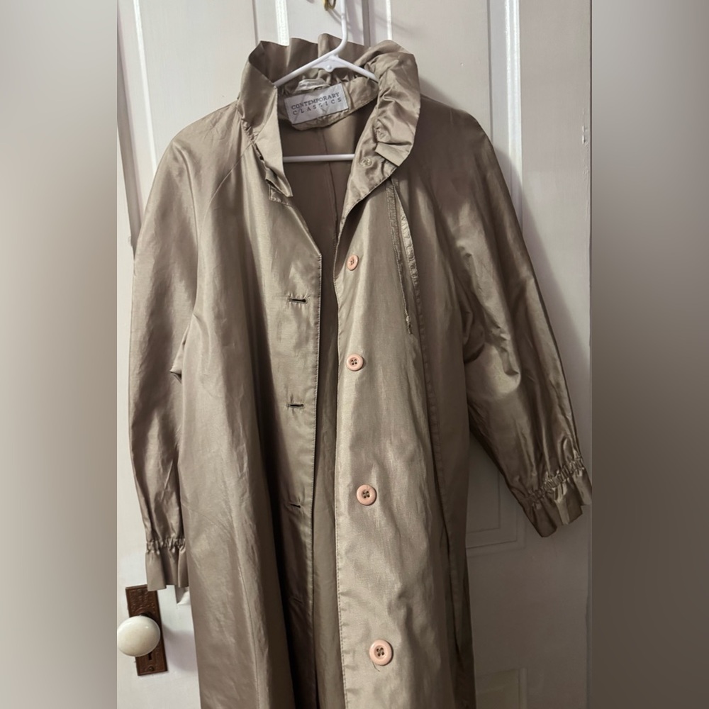 Women's Tan Coat